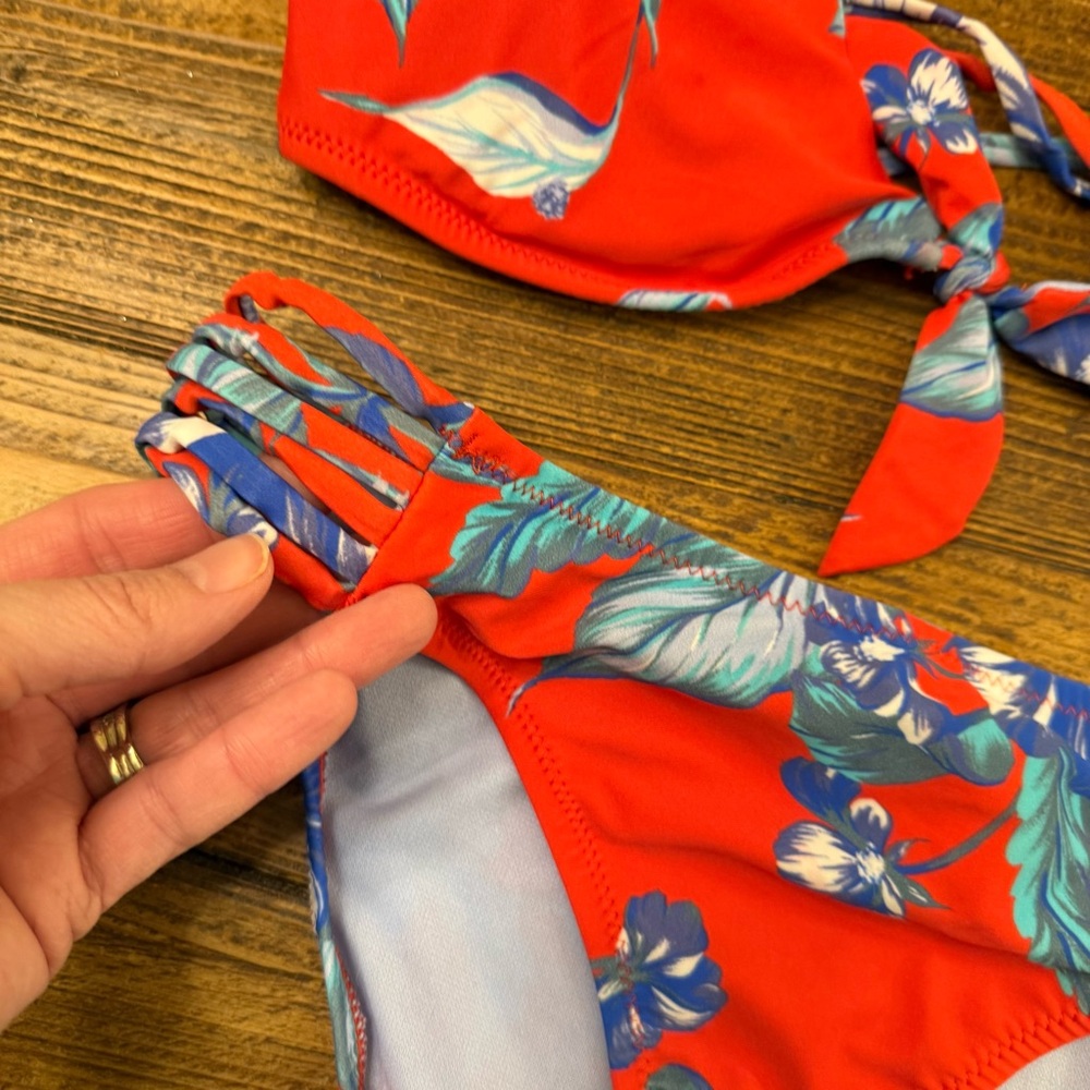 Altar'd State Red and Blue Floral Bikini - Picture 2 of 4